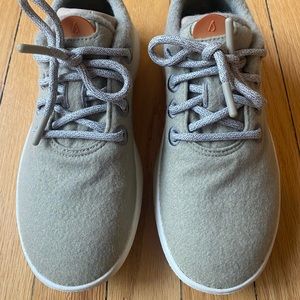 Allbird’s Women’s Wool Runner Mizzles